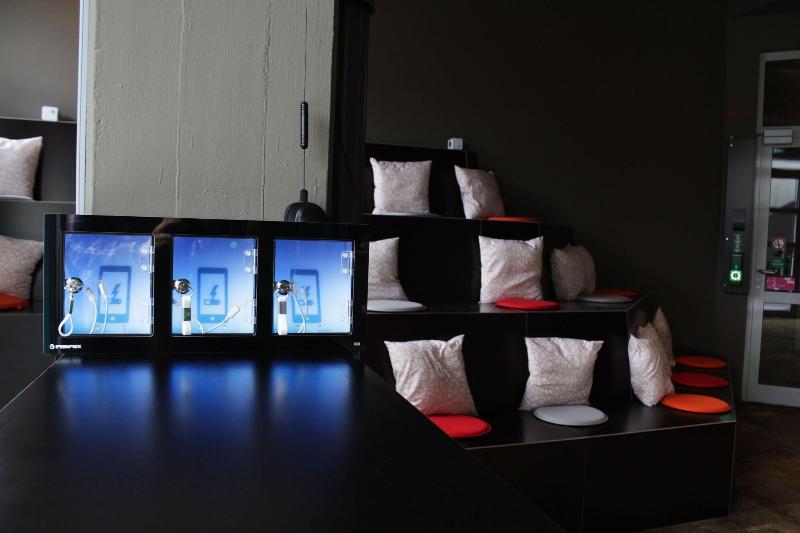 BoxHotel Göttingen (App based Hotel) - Lobi