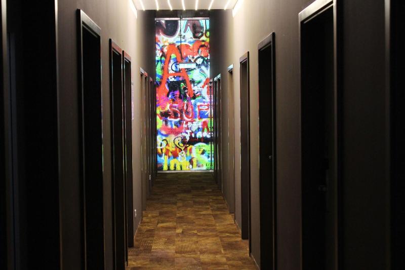 BoxHotel Göttingen (App based Hotel) - Lobi