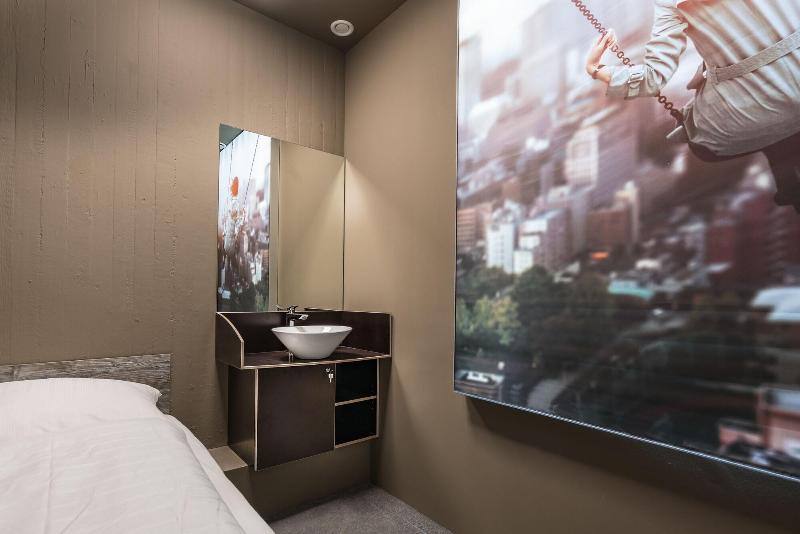 BoxHotel Göttingen (App based Hotel) - Oda