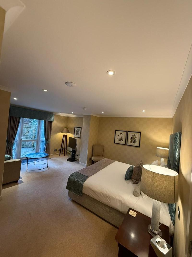 Airds Hotel - Oda