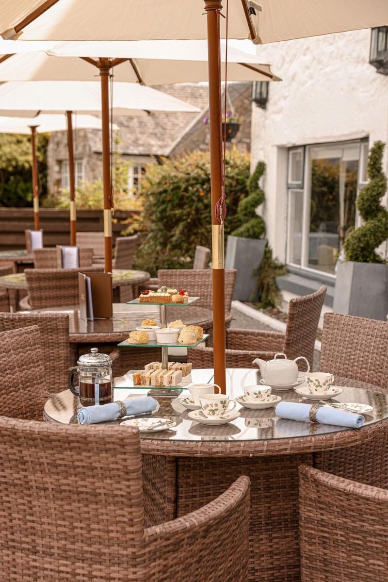 Airds Hotel - Teras