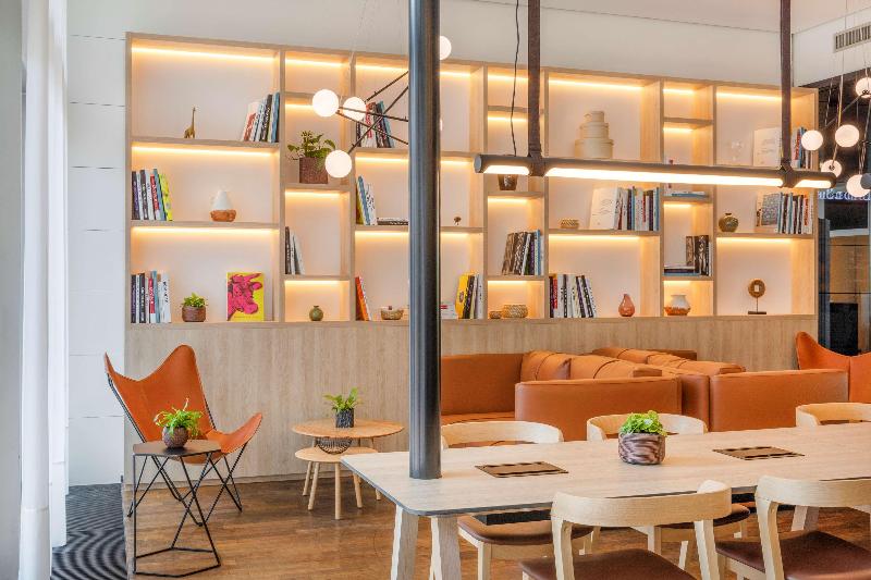 INNSIDE by Melia Dusseldorf Seestern - Toplantı