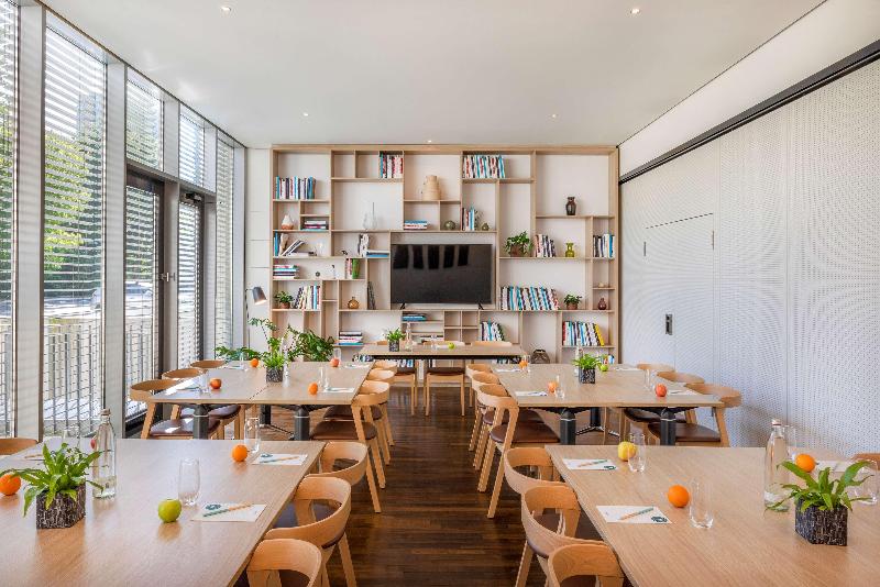 INNSIDE by Melia Dusseldorf Seestern - Toplantı