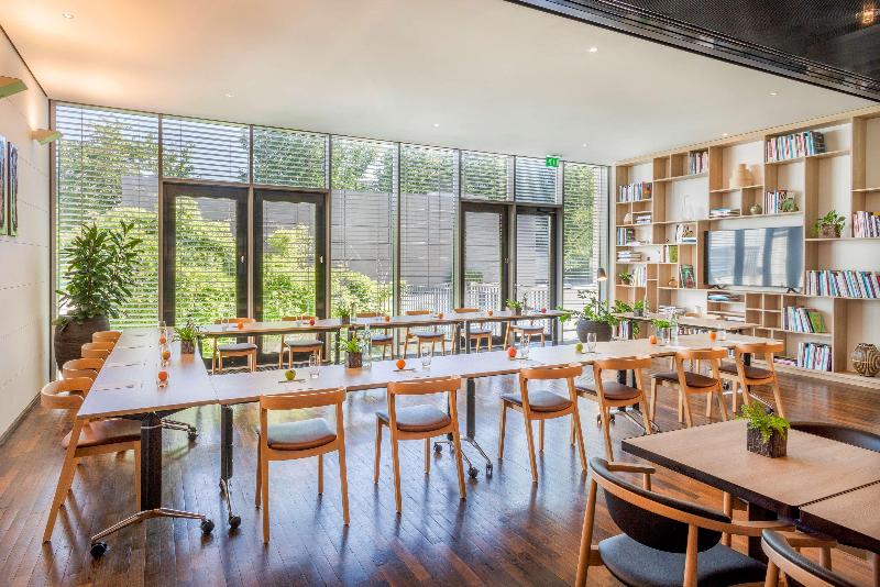 INNSIDE by Melia Dusseldorf Seestern - Toplantı