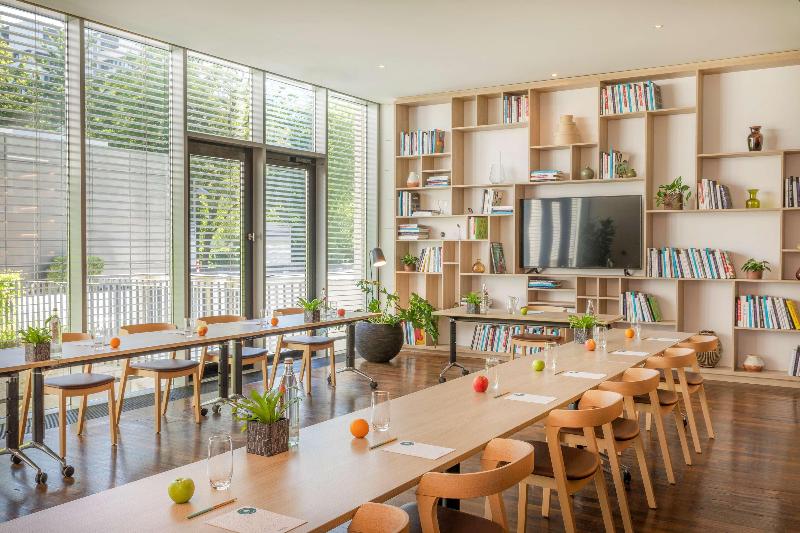 INNSIDE by Melia Dusseldorf Seestern - Toplantı