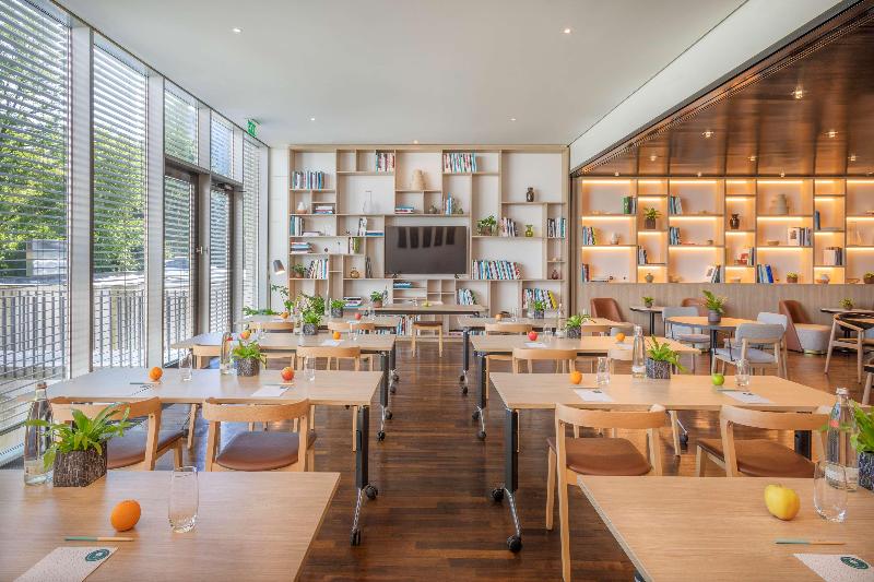 INNSIDE by Melia Dusseldorf Seestern - Toplantı