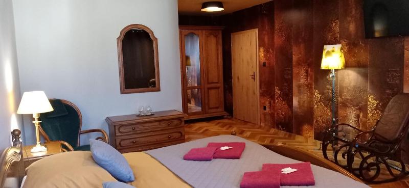 Hotel Cade - Oda