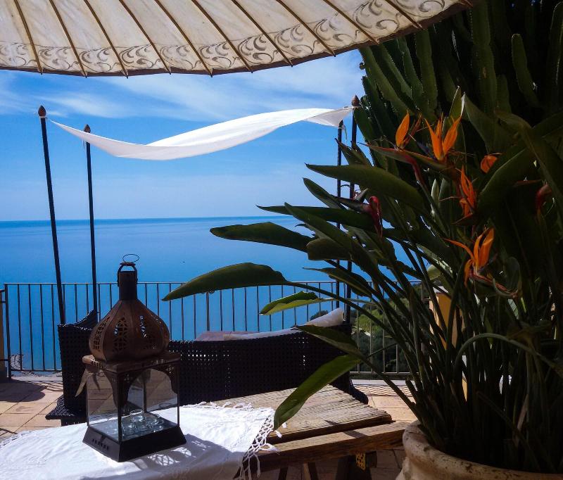 Marulivo Hotel - Teras
