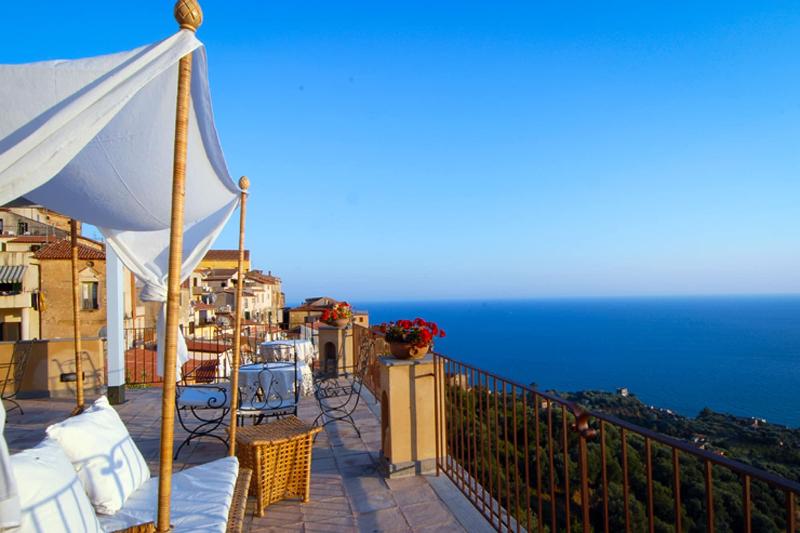 Marulivo Hotel - Teras