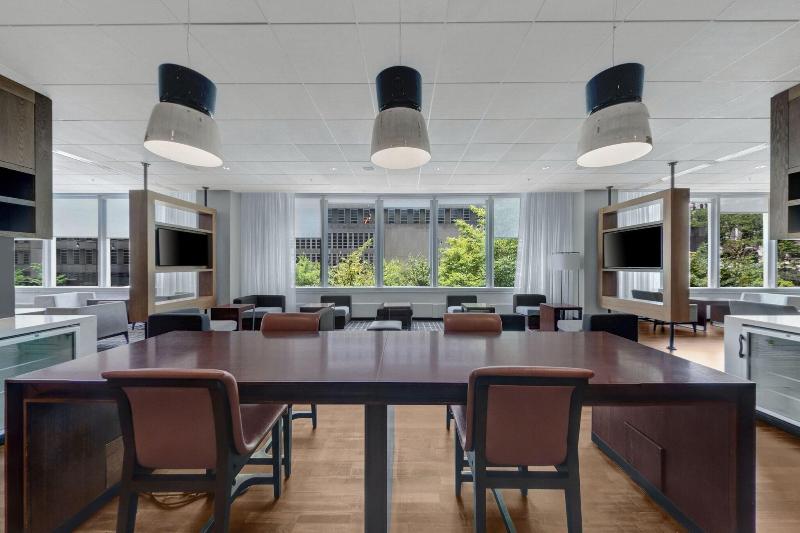 New York Marriott at the Brooklyn Bridge - Lobi