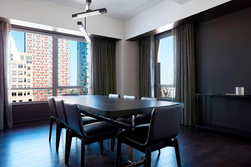New York Marriott at the Brooklyn Bridge - Oda