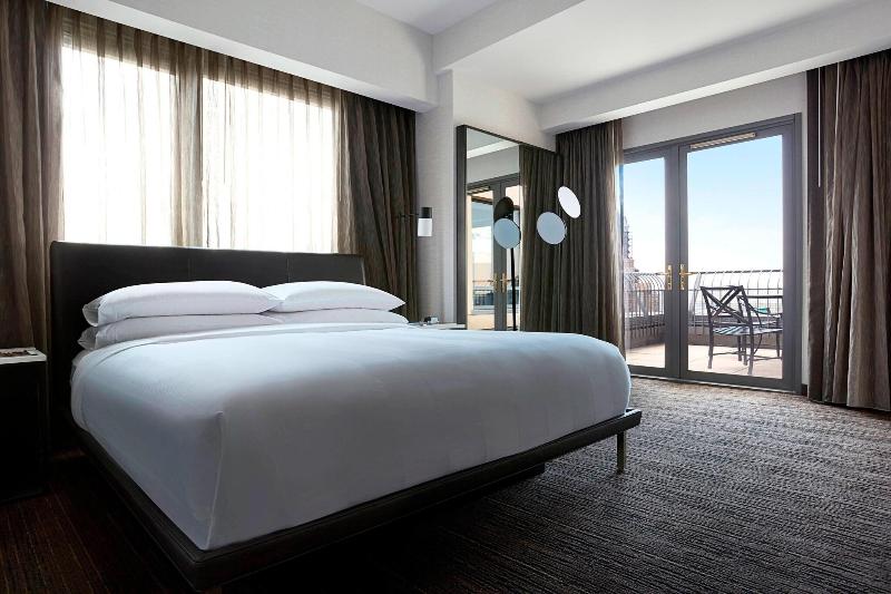 New York Marriott at the Brooklyn Bridge - Oda