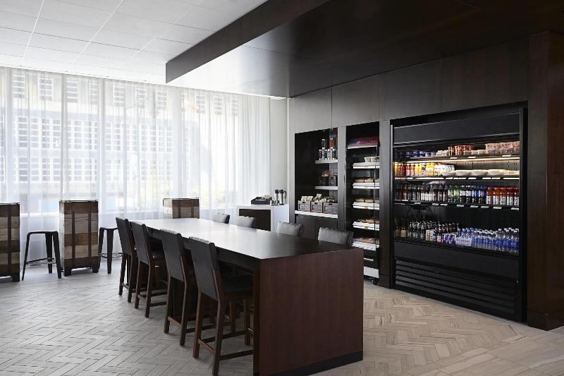 New York Marriott at the Brooklyn Bridge - Restoran