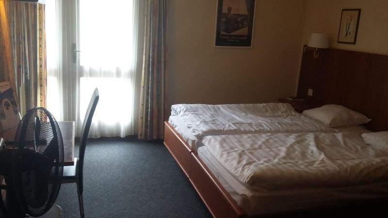 Motel Des Sports - Oda