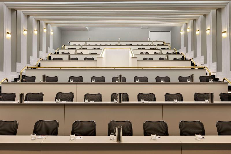 Doubletree By Hilton New York Laguardia Airport - Toplantı