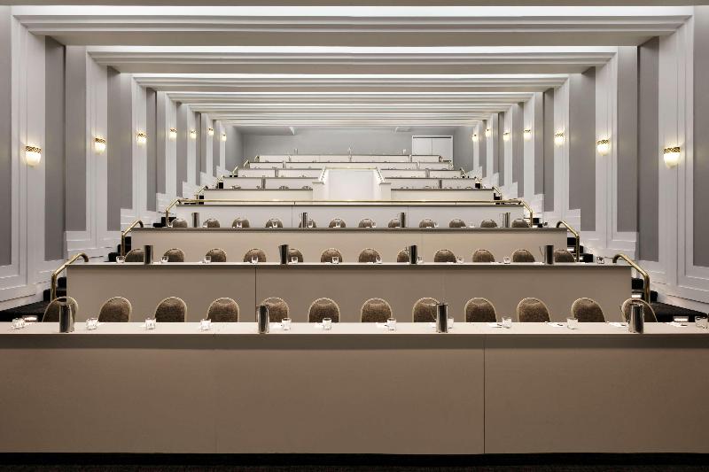 Doubletree By Hilton New York Laguardia Airport - Toplantı