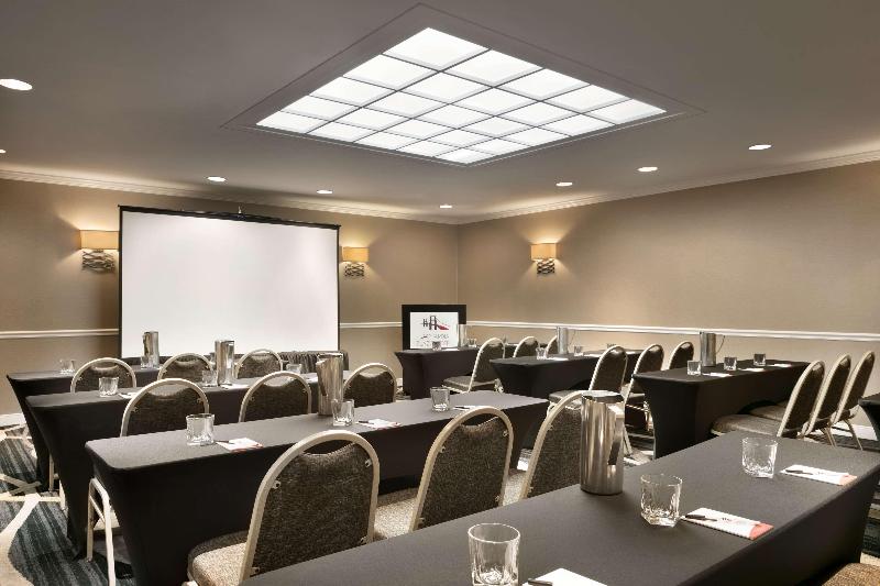 Doubletree By Hilton New York Laguardia Airport - Toplantı