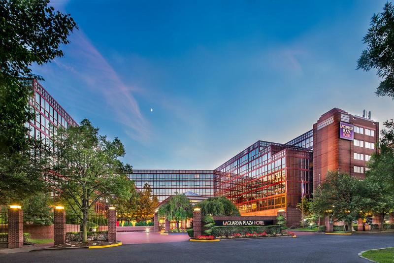 Doubletree By Hilton New York Laguardia Airport - Genel