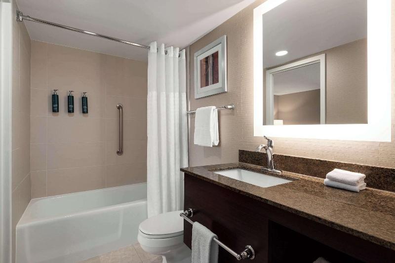 Doubletree By Hilton New York Laguardia Airport - Oda