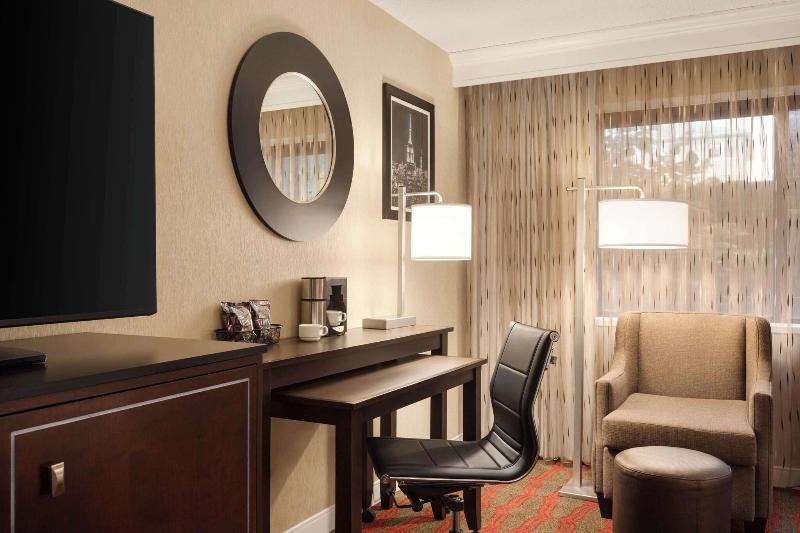 Doubletree By Hilton New York Laguardia Airport - Oda