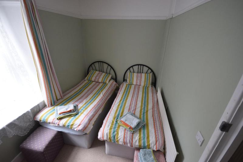 Newberry Beach Lodge - Genel