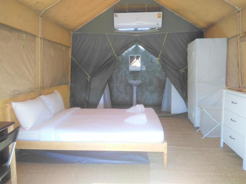 Naivacha Tent Koh Mak - Oda