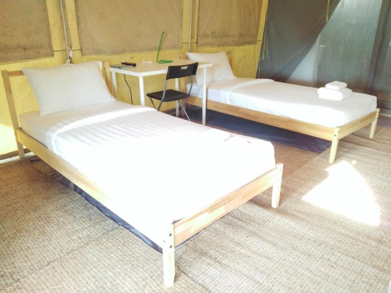 Naivacha Tent Koh Mak - Oda