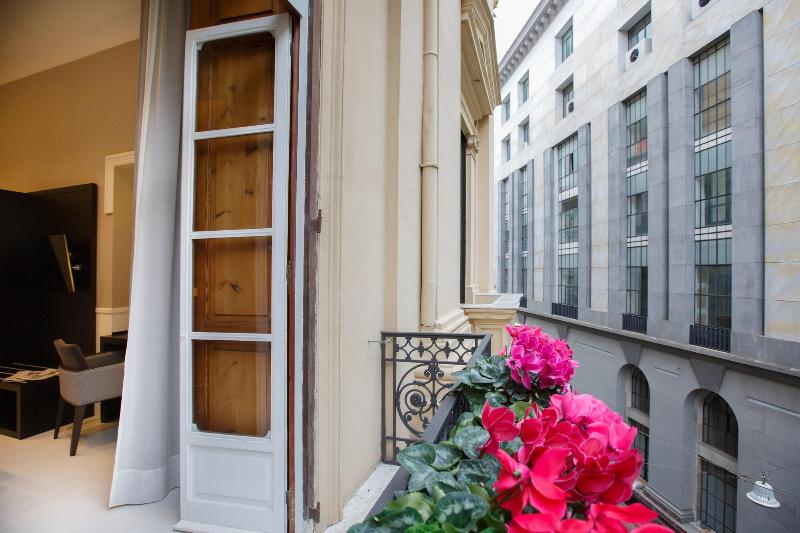 Nap Luxury Guest House - Genel