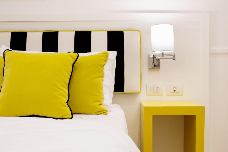 Nap Luxury Guest House - Oda