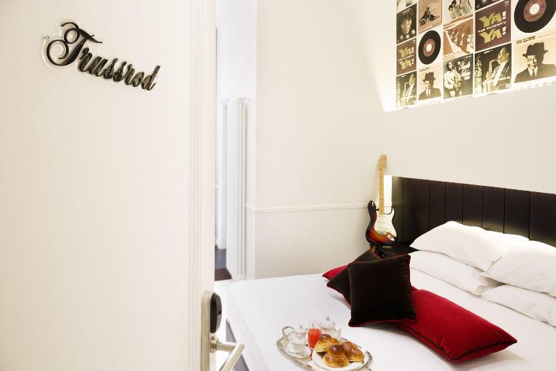 Nap Luxury Guest House - Oda