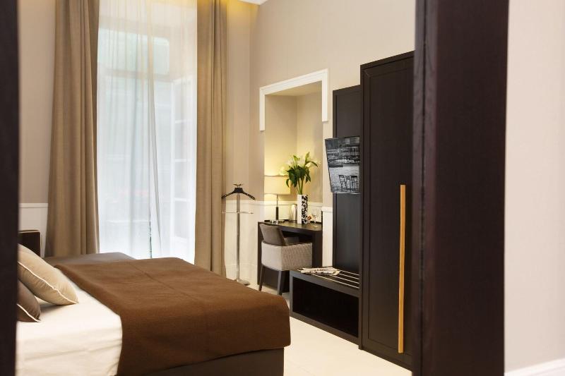 Nap Luxury Guest House - Oda