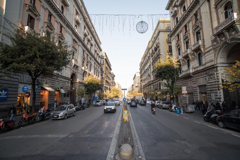 Napoliamo Guest House - Genel