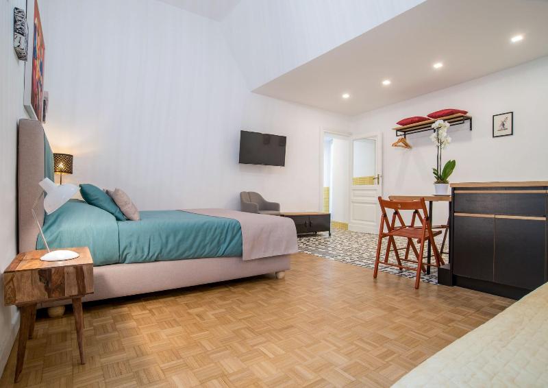 Napoliamo Guest House - Oda
