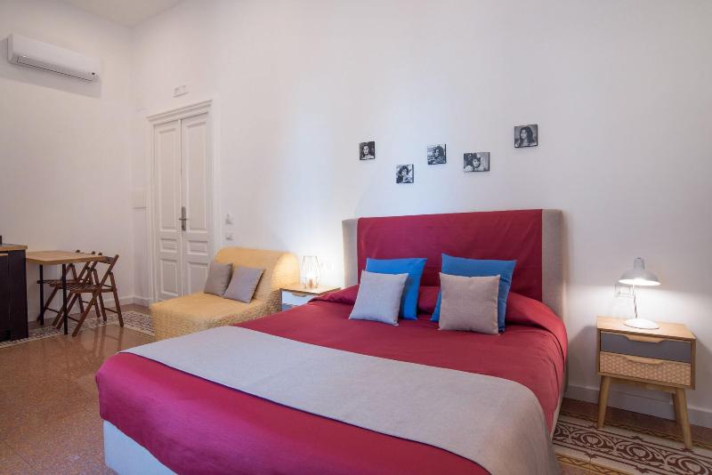 Napoliamo Guest House - Oda