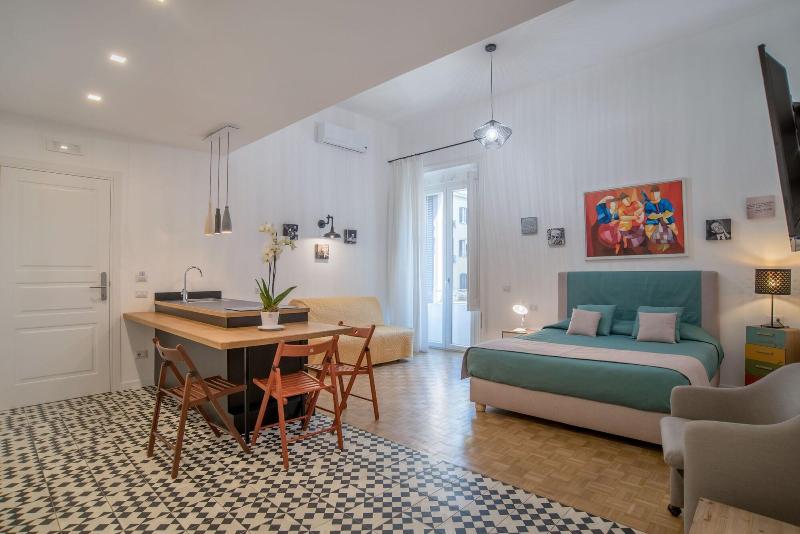 Napoliamo Guest House - Oda
