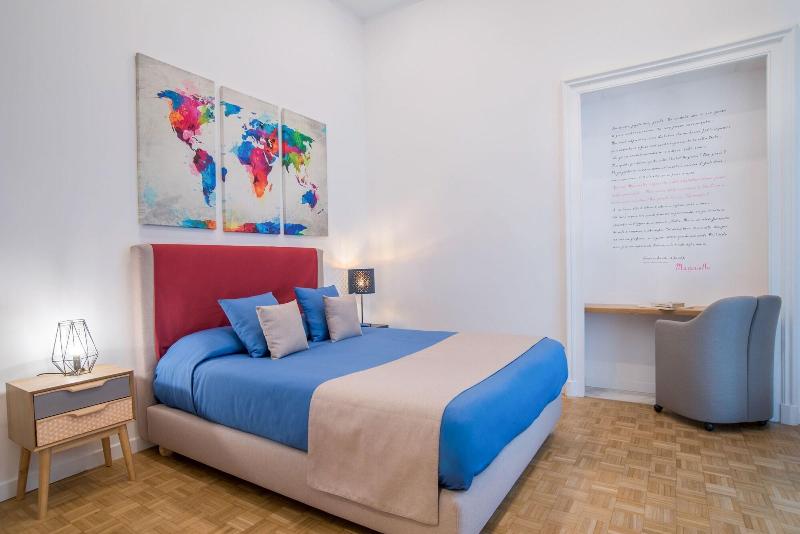 Napoliamo Guest House - Oda