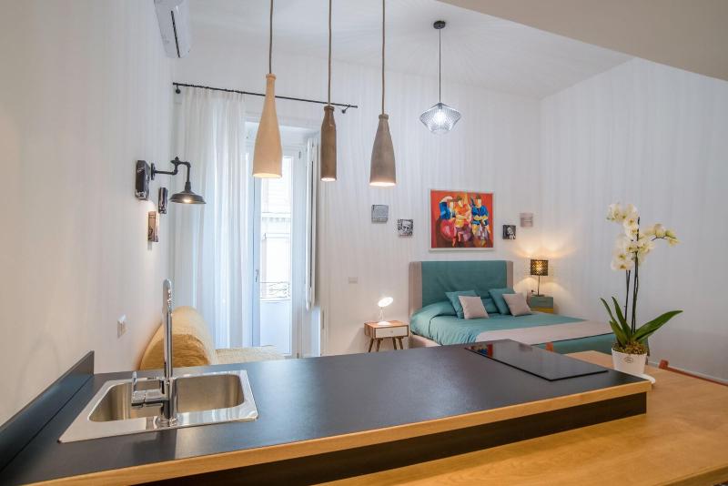 Napoliamo Guest House - Oda