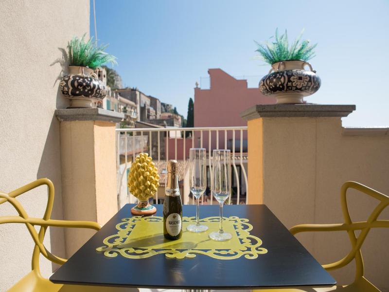 Casa Turrisi - Genel