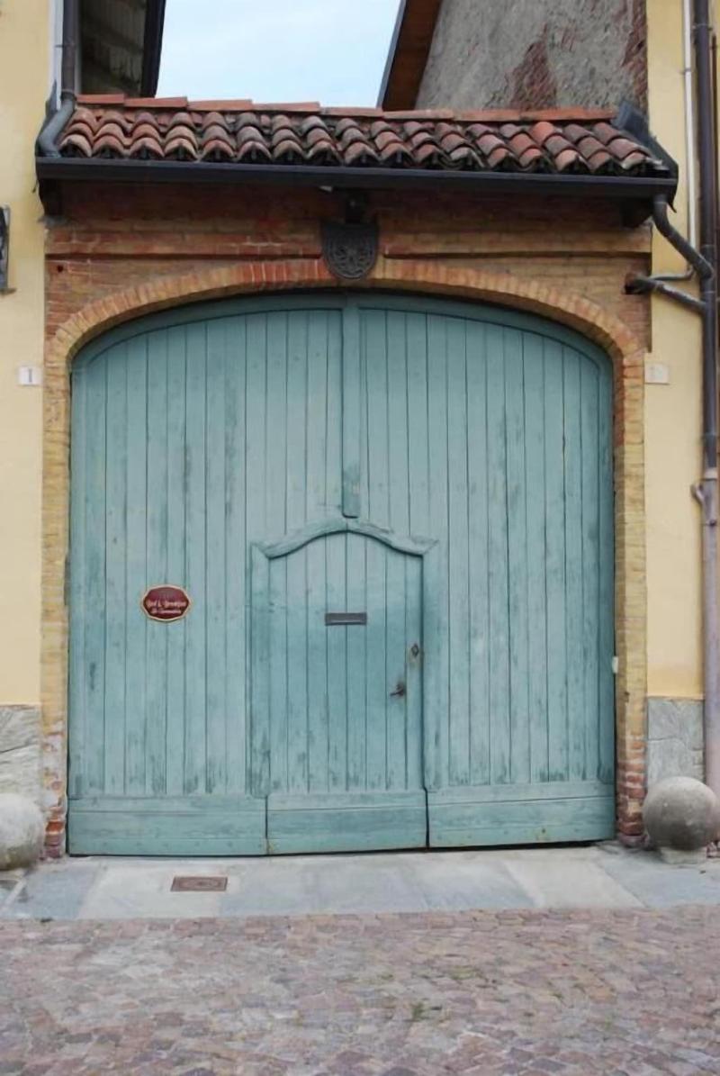 La Curandera - Genel