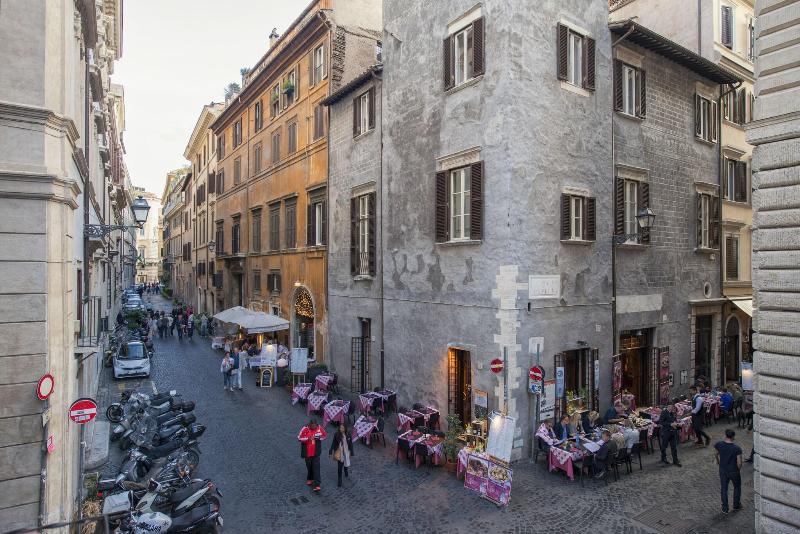 Navona Tower Relais - Genel