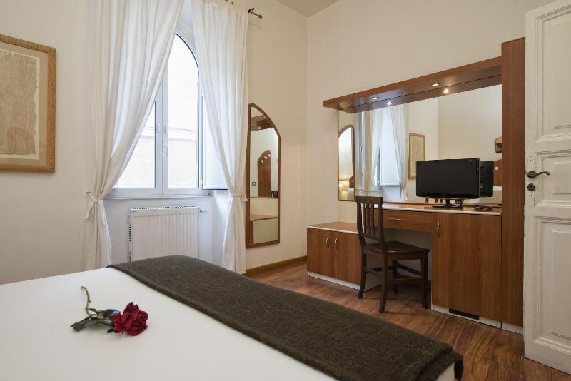 Navona Tower Relais - Oda