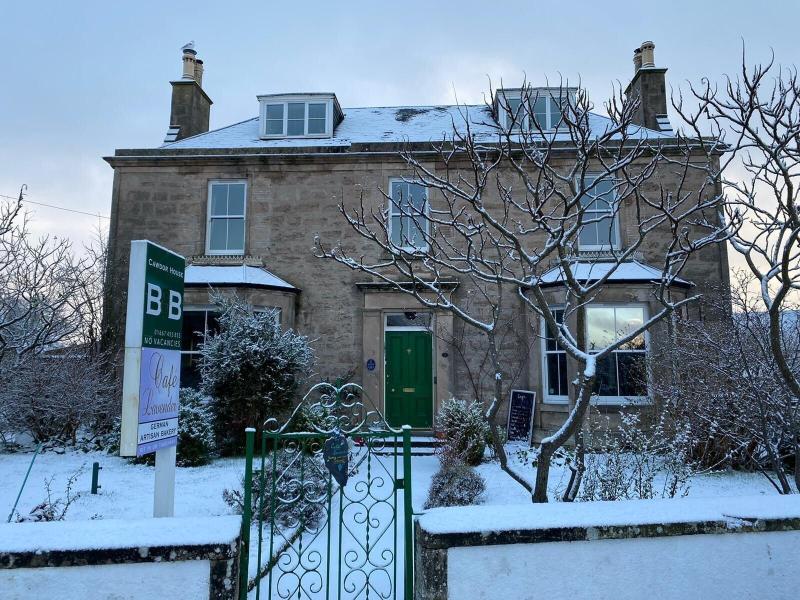 Cawdor House - Genel
