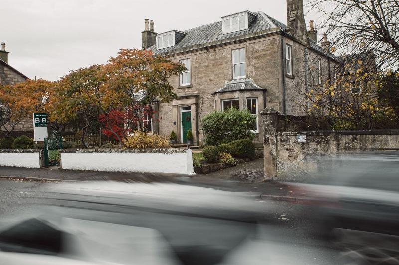 Cawdor House - Genel