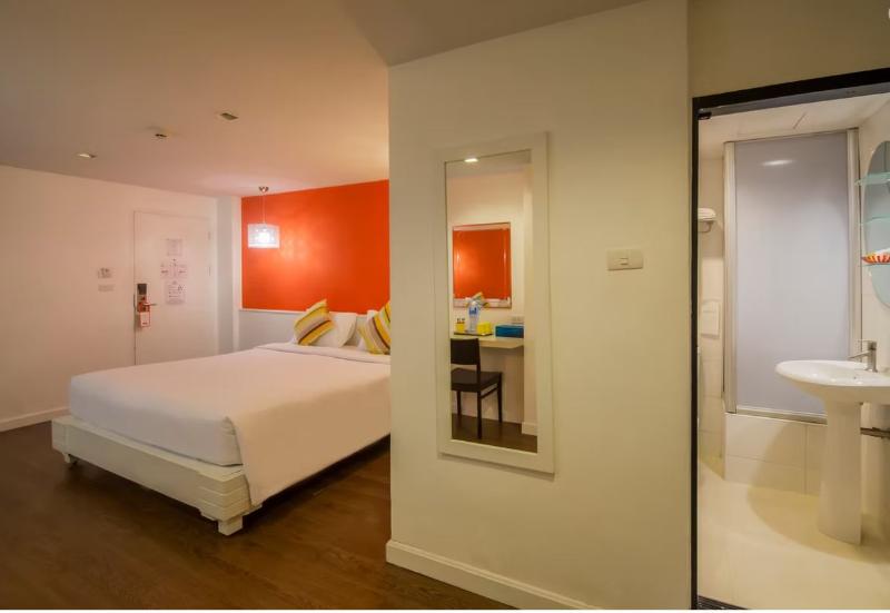First House Hotel Bangkok - Oda
