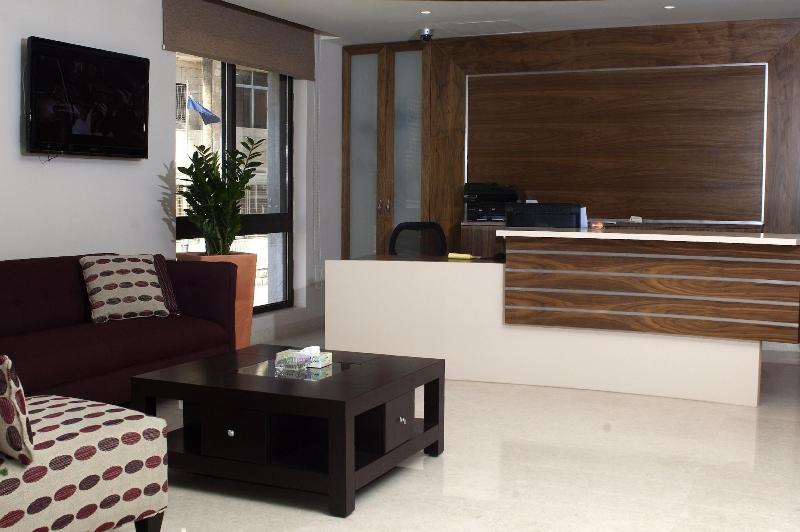 Celino Hotel - Lobi
