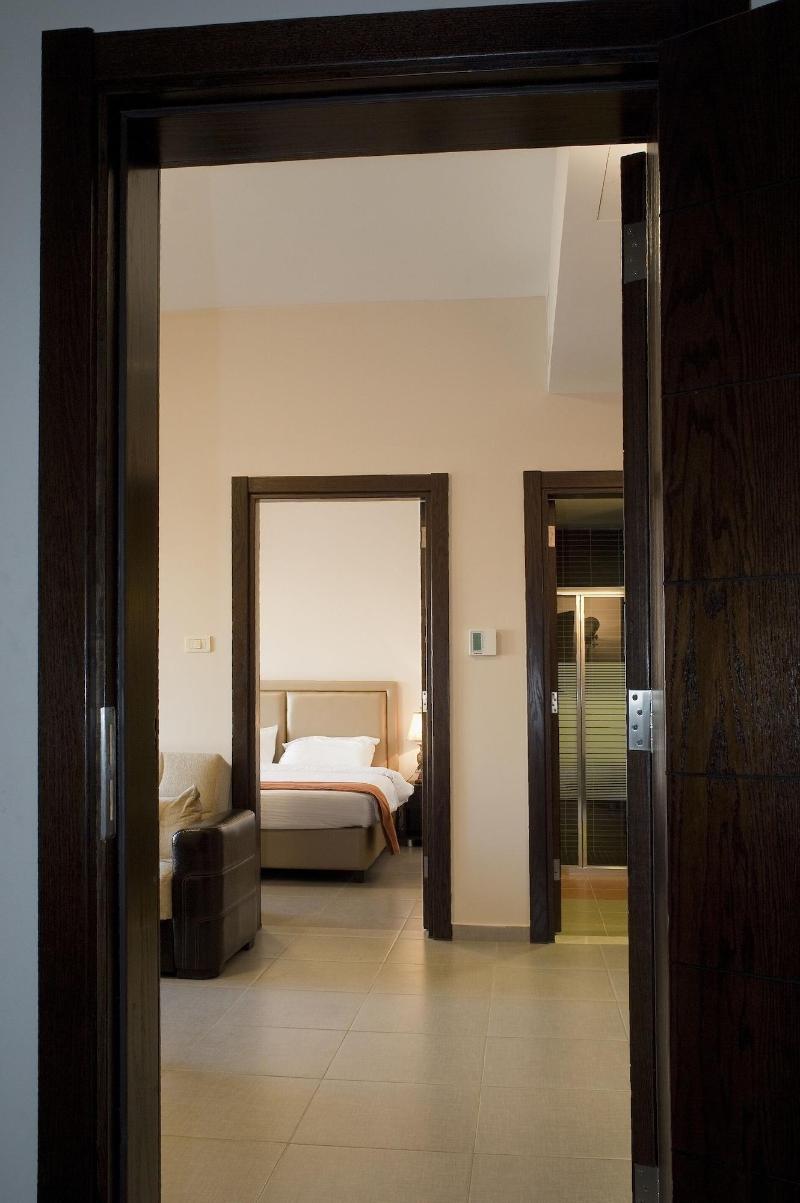 Celino Hotel - Lobi