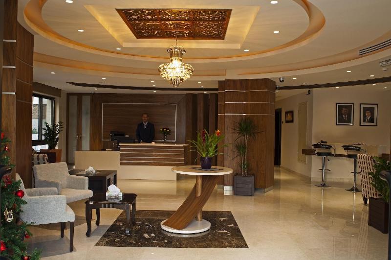 Celino Hotel - Lobi