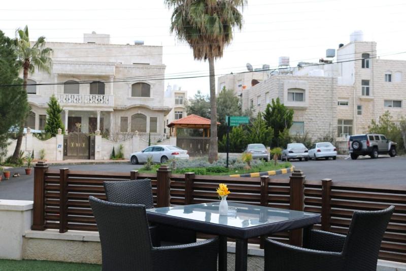 Celino Hotel - Teras