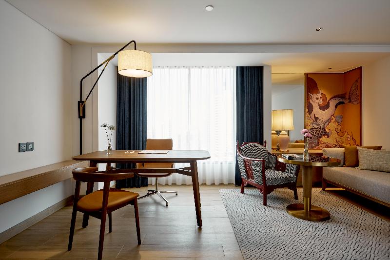 Montien Hotel Surawong Bangkok - Oda