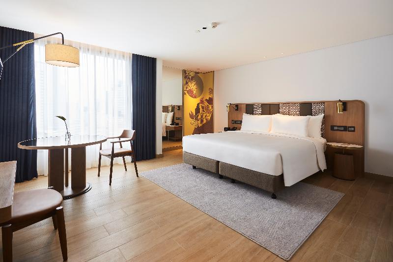 Montien Hotel Surawong Bangkok - Oda